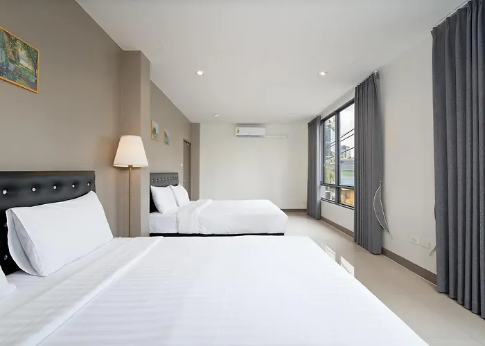 Appartement Grand 3br Townhouse In The Heart Of Bkk - Emsphere